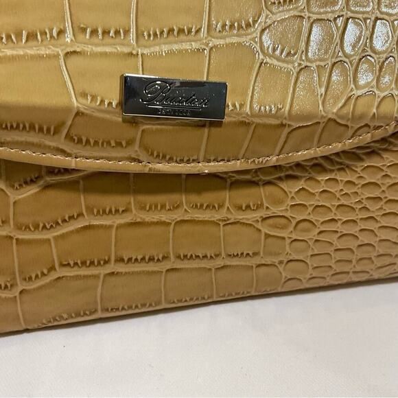 Buxton Faux. Crocodile Skin Trifold Wallet - Picture 4 of 8